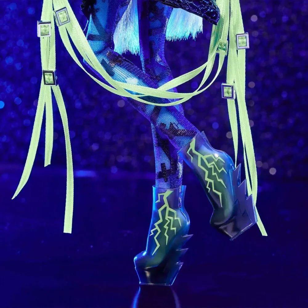 Monster High Haunt Couture Midnight Runway Frankie Stein Doll NRFB 2023